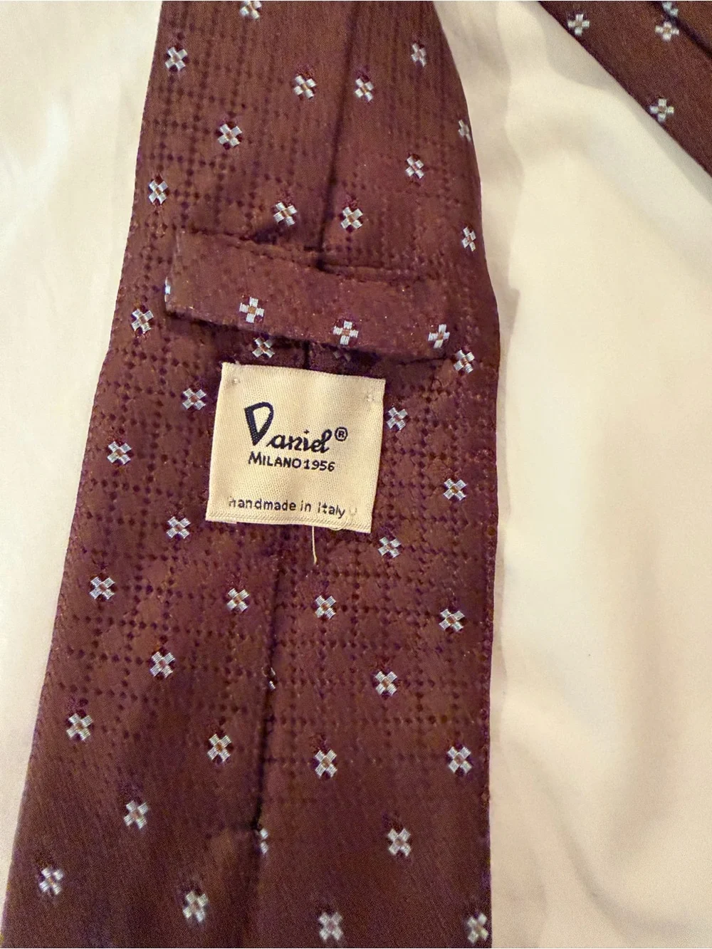Brown Micro-Pattern Silk Tie - Men's Accessory